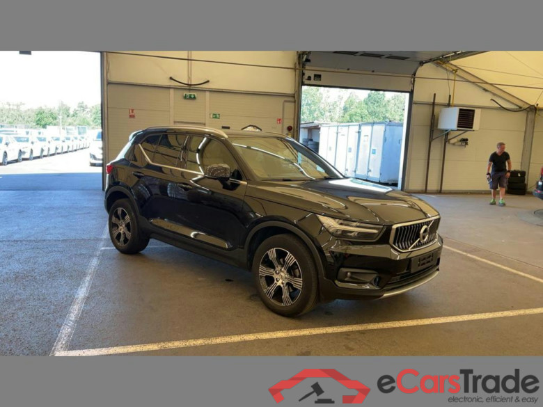 VOLVO XC40 1.5 T2 Inscription Geartronic #2