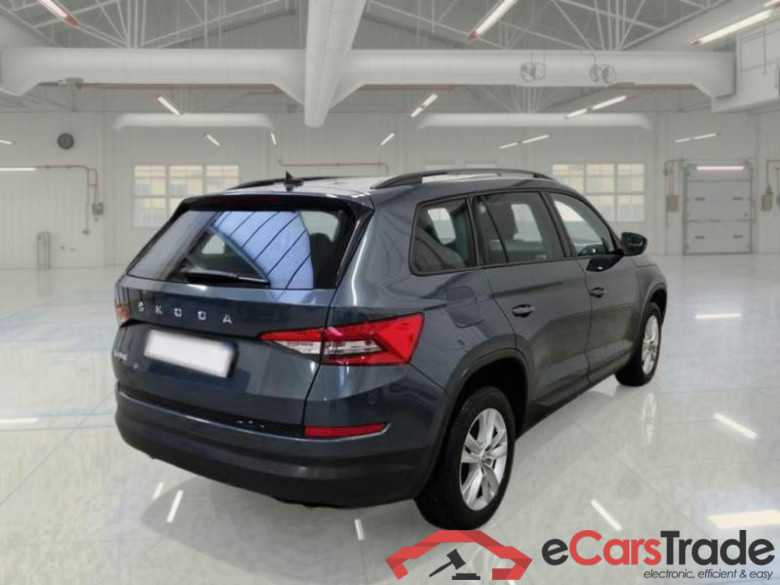 SKODA KODIAQ / 2016 / 5P / SUV 2.0 TDI EVO SCR EXECUTIVE DSG #2