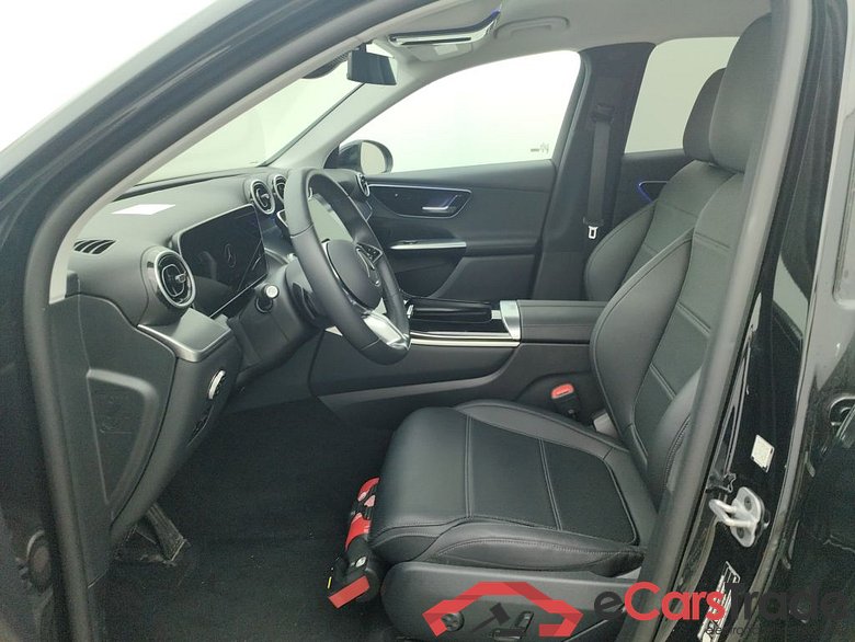Mercedes-Benz GLC GLC 300 de 4MATIC Business Line 5d #3