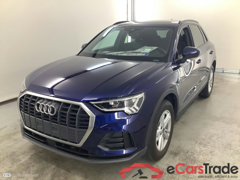 AUDI Q3 1.4 45 TFSI E S TRONIC #1