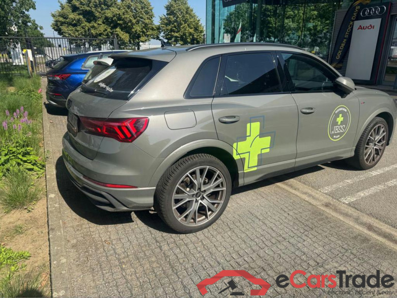AUDI Q3 PHEV 45 TFSIe S line S tronic (180 kW) #2
