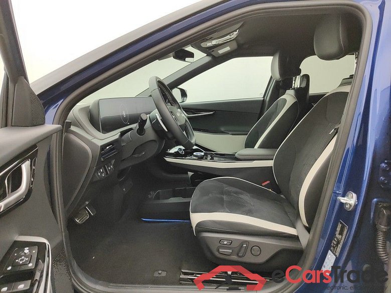 KIA EV6 77.4 kWh 325 AWD GT Line 5d #3
