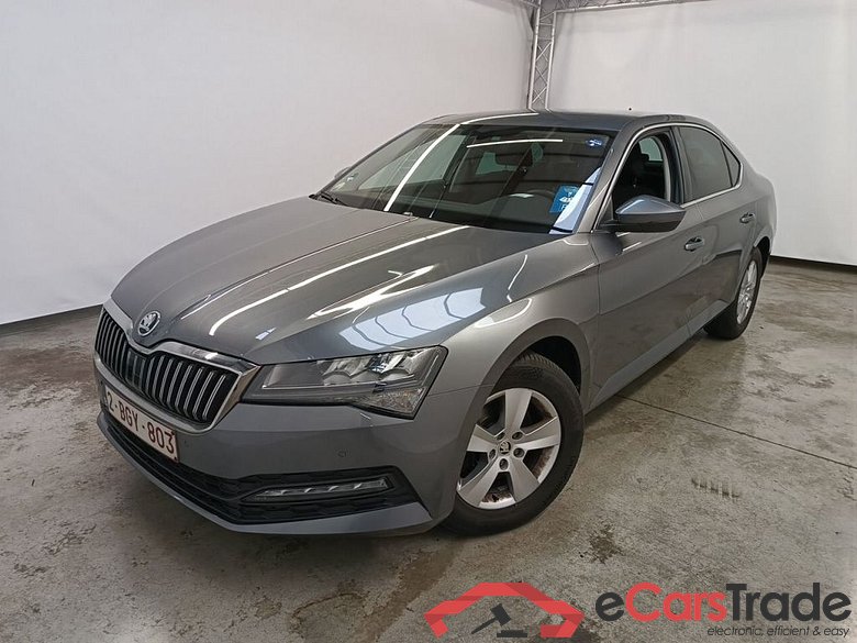Skoda Superb 2.0 CRTDI 90kW DSG7 Clever 5d