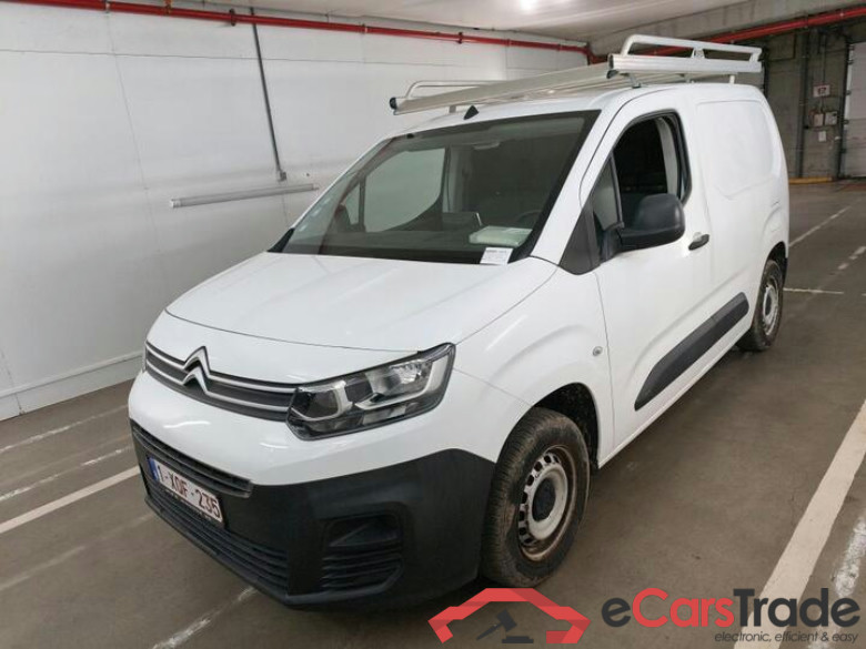 Citroen Berlingo Berlingo M Light 1.2 PT 110 S/S MAN6 Control 81kW/110pk  3D/P Man-6 #1
