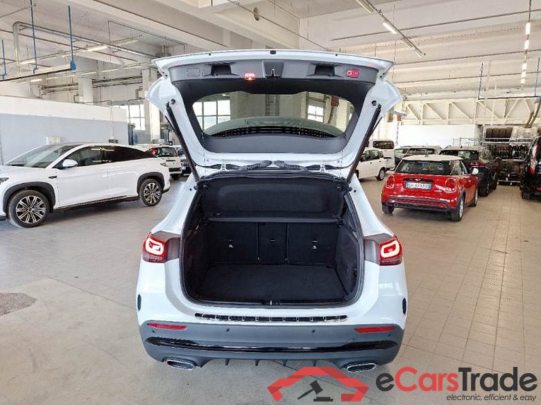 MERCEDES-BENZ GLA / 2020 / 5P / CROSSOVER GLA 250 AUTOMATIC EQ-POWER PREMIUM #5