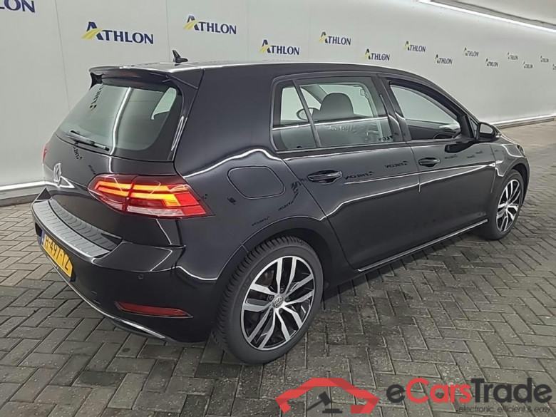 VOLKSWAGEN GOLF E-DITION 2020 5D 100kW #3