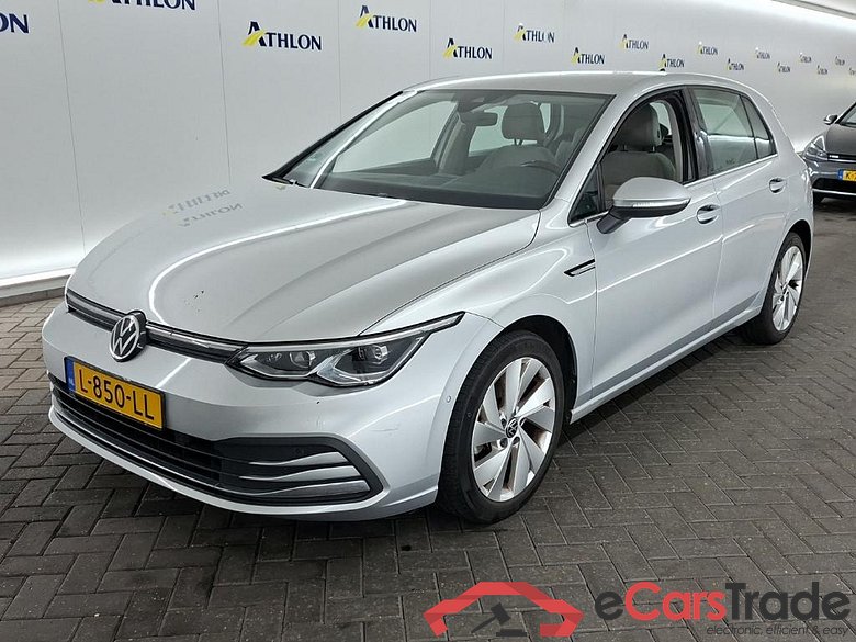 VOLKSWAGEN GOLF 1.5 eTSI 96kW DSG Style 5D