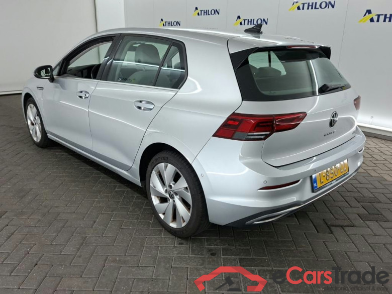 VOLKSWAGEN GOLF 1.5 eTSI 96kW DSG Style 5D #4