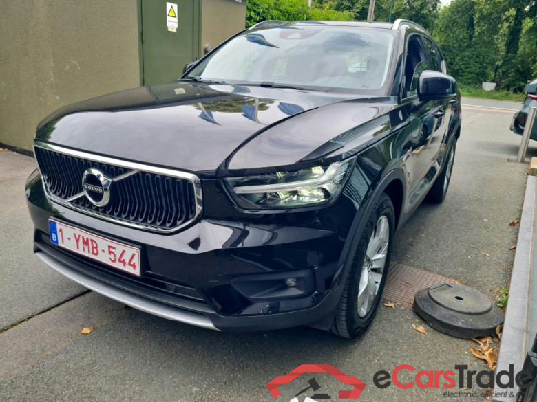 VOLVO XC40 1.5 T3 Momentum Pro Geartronic #1