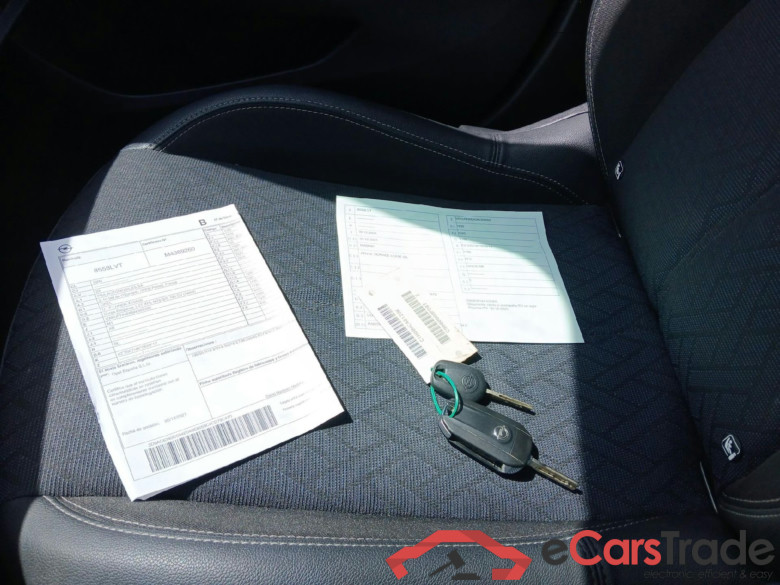 OPEL CORSA 1.2T XHL 74kW (100CV) Elegance #5