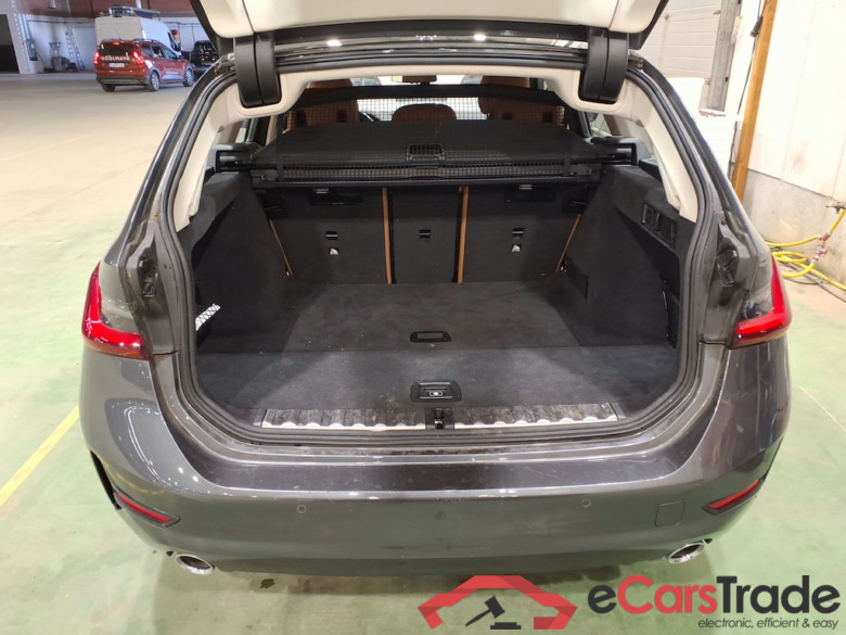 BMW 3 SERIES TOURING 2.0 320DA (120KW) TOURING #3