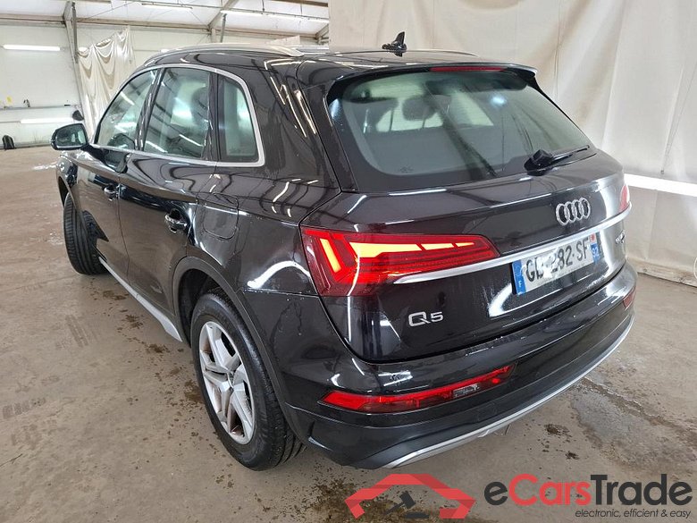 AUDI Q5 / 2020 / 5P / SUV 50 TFSI e 299 QTT S TRO 7 BUSINESS EXE #2