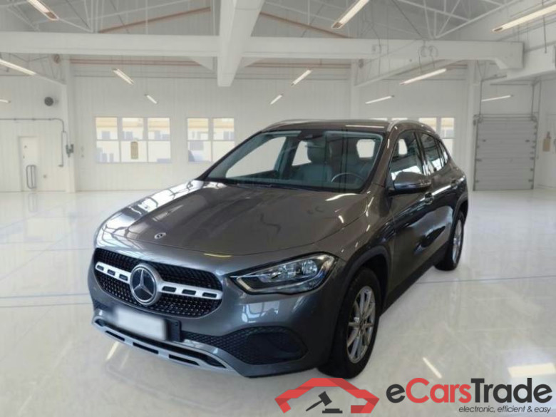 MERCEDES-BENZ GLA / 2020 / 5P / CROSSOVER GLA 200 D AUTOMATIC BUSINESS #1
