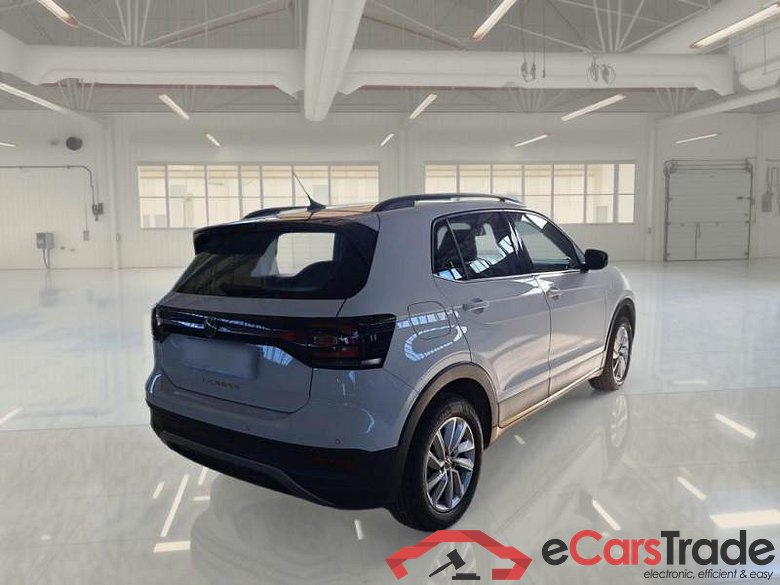 VOLKSWAGEN T-CROSS / 2019 / 5P / SUV 1.0 TSI 81KW STYLE DSG #2