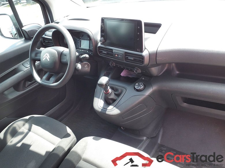 CITROËN Berlingo  CITROËN Berlingo  VAN M 950 HDI 100 BVM6 + PACK CHANTIER + CABINE EXTENSO +ECRAN 8 POUCES + CAMERA RECUL #4