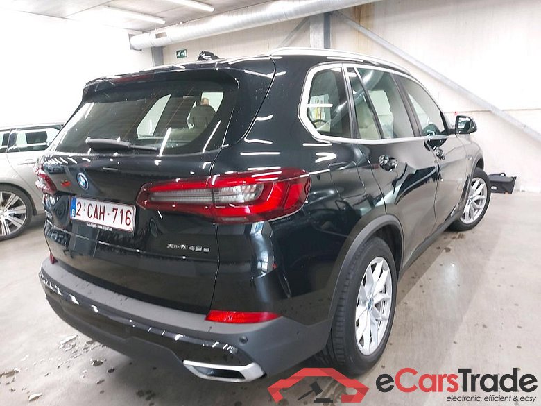 BMW - BMW X5 xDrive45e 320PK With Climatic & Navigation & Canberra Beige Sensatec & Park Sensors Front & Rear  * HYBRID * #2