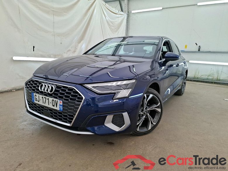 AUDI A3 Sportback / 2020 / 5P / Berline 35 TFSI 150 MHEV S Tronic Design Luxe