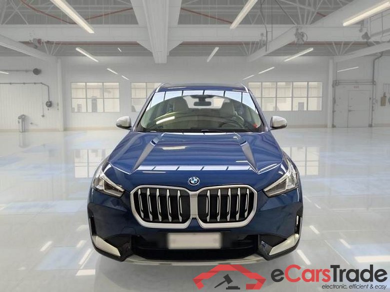 BMW X1 / 2022 / 5P / SUV XDRIVE 25E X-LINE DCT #6