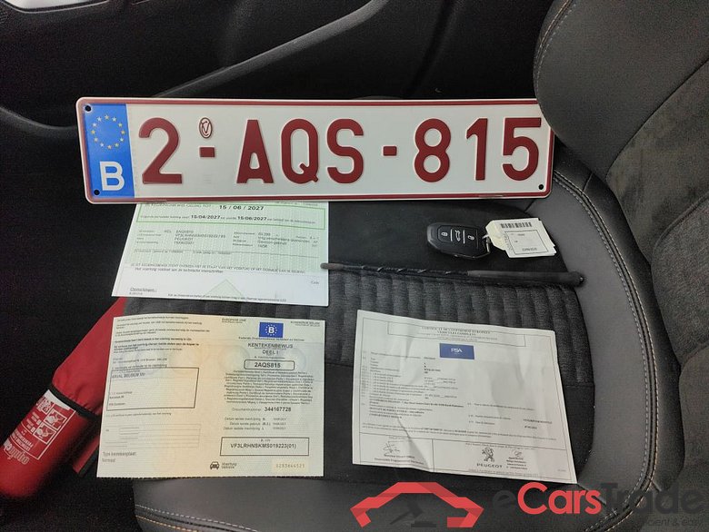 Peugeot 308 SW 1.2 PureTech 130 S&S EAT8 Roadtrip 5d #4