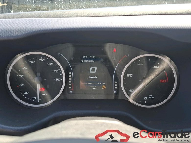 IVECO Daily / 2014 / 4P / Fourgon tôlé 3.0 35S14NA8 V11 H2 3520 B POWER / GNV #6