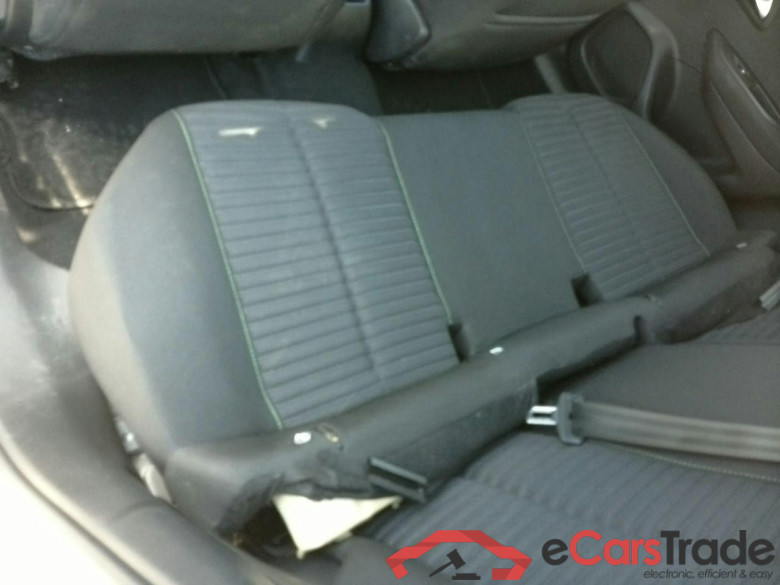 Peugeot 2008 1.2 Puretech LED Navi Klima PDC ... #6