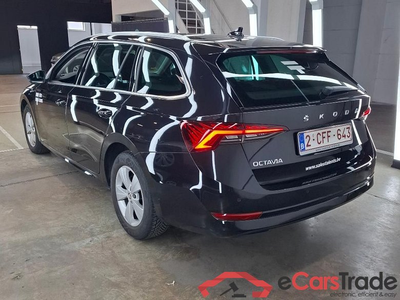 Skoda Octavia 2.0 CRTDI Ambition LED Virtual Navi KeylessGo Klima PDC ... #4