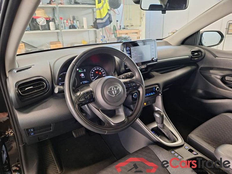 TOYOTA YARIS / 2020 / 5P / BERLINA HYBRID BUSINESS MY21 #3