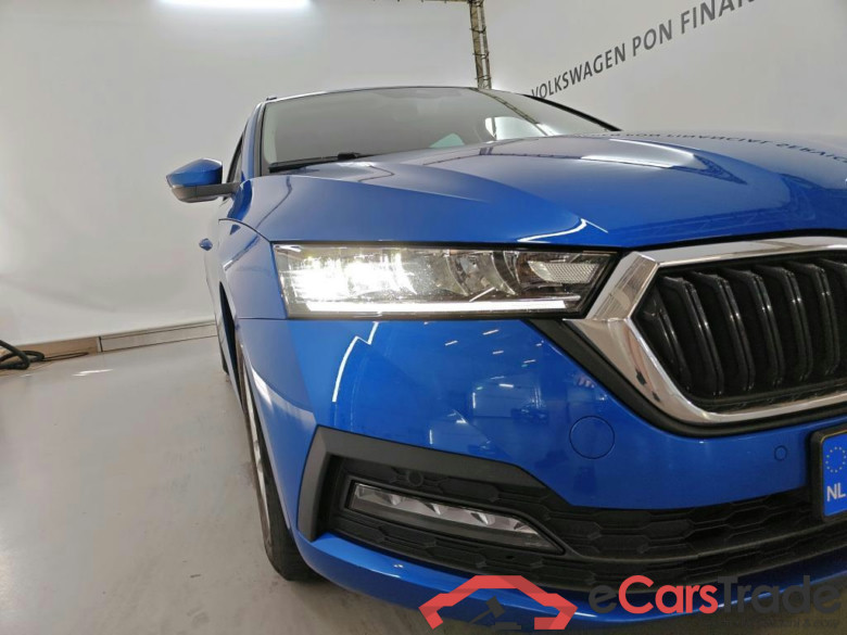 SKODA Octavia Combi 81 kW #4