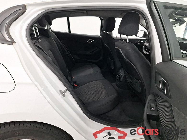 BMW 1 SERIES HATCH 1.5 118IA (100KW) #6