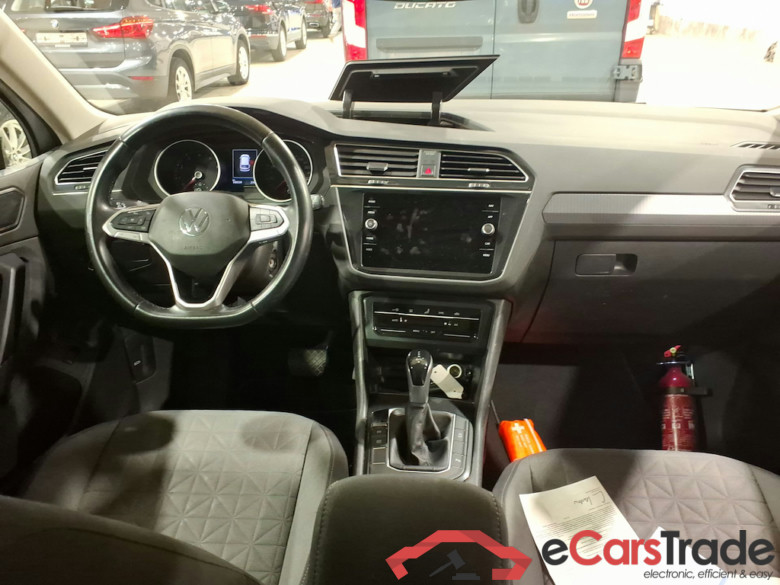 VOLKSWAGEN TIGUAN 1.5 TSI 110KW LIFE DSG #6