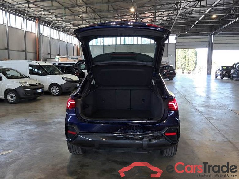 AUDI Q3 SPORTBACK / 2019 / 5P / SUV 35 TDI QUATTRO S TRONIC BUSINESS PLUS #5