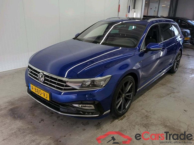 VOLKSWAGEN Passat Variant 1.5 TSI R-Line Bns+ #1