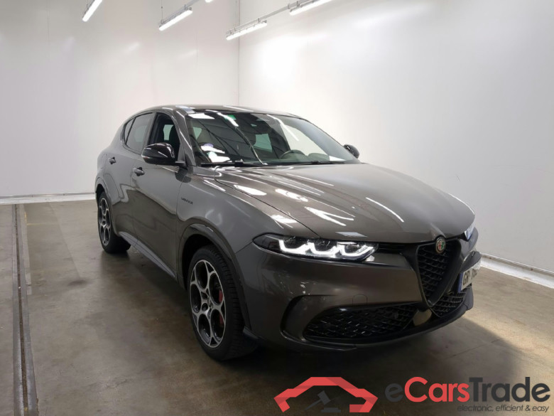 ALFA ROMEO Tonale / 2022 / 5P / SUV 1.3T PHEV 280 AT6 Q4 Veloce #2