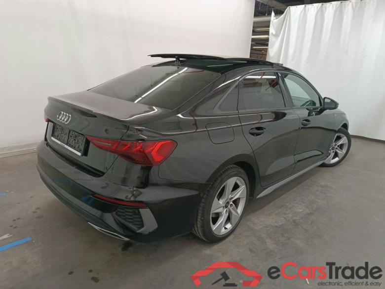Audi A3 Berline 1.0 TFSi 30 81kW S tronic S line 4d #2