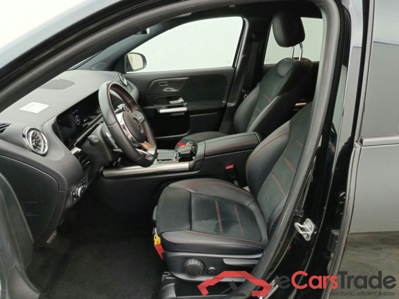MERCEDES CLASSE GLA (H247) GLA 250 e 160hp PHEV AMG Line 5d #3