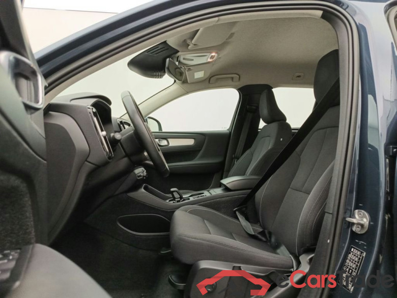 VOLVO XC40 1.5 T3 163hp Momentum Pro Geartronic (EU6d-T.) 5d #3