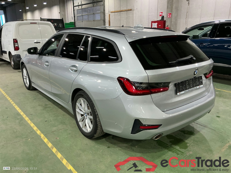 BMW 3 SERIES TOURING 2.0 330E (215KW) TOURING #3
