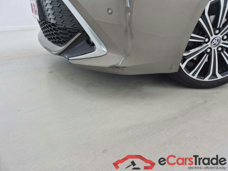 TOYOTA COROLLA 1.8 HYBRID PREMIUM #6