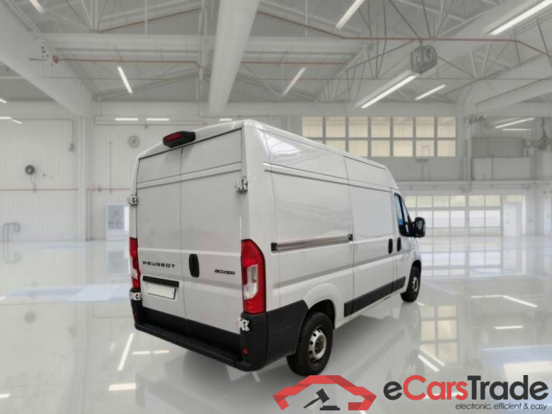 PEUGEOT BOXER / 2023 / 4P / FURGONE 2.2 BLUEHDI 120 SeS 330 L2H2 #2