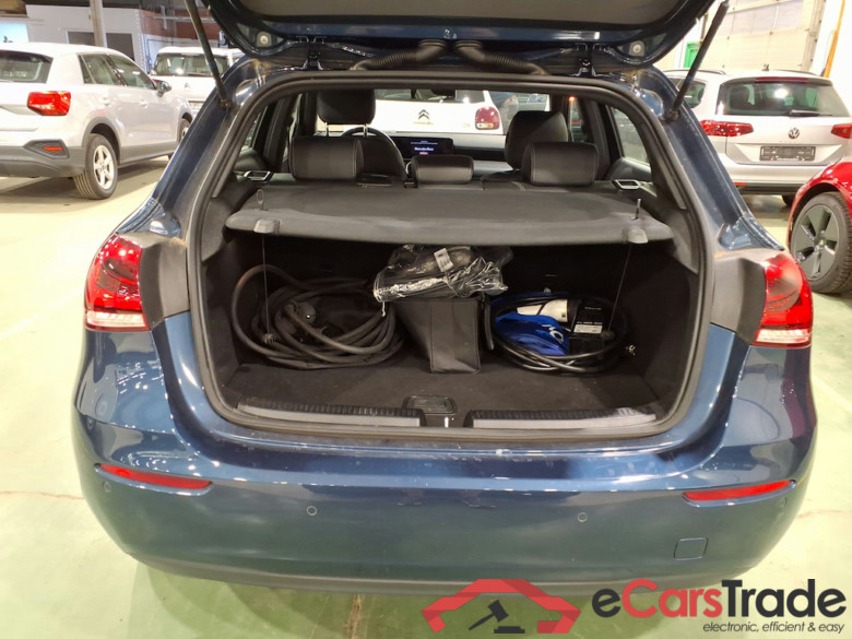 MERCEDES-BENZ A-CLASS 1.3 A 250 E DCT BUSINESS SOLUTION #3
