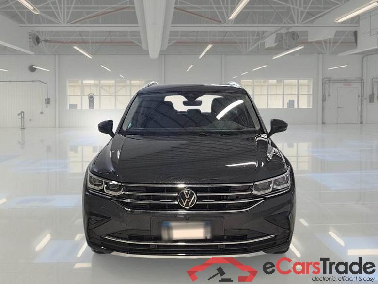 VOLKSWAGEN TIGUAN / 2020 / 5P / SUV 2.0 TDI SCR 110KW ELEGANCE DSG #6