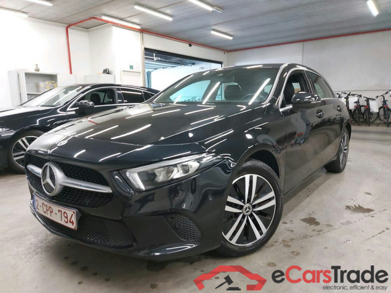 MERCEDES - MER A 250 e 218PK DCT Business Solution Luxury * HYBRID *