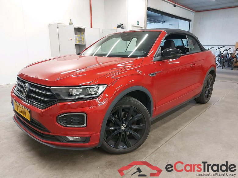 VOLKSWAGEN - VW  T-ROC CABRIOLET TSI 150PK DSG R-Line With Vienna Leather & Winter Pack & Black Pack & Beats Sound & Driver Assistance Plus & WindSchott & Park Assist & View  * PETROL *