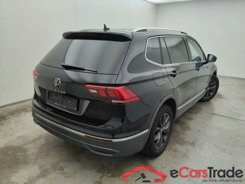 Volkswagen Tiguan Allspace 2.0 TDI DSG Life 5d #2