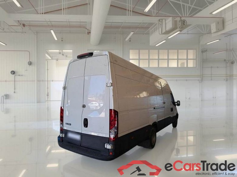 IVECO DAILY / 2021 / 4P / FURGONE 35C18H V 4100L H3 QUAD-TOR RG #2