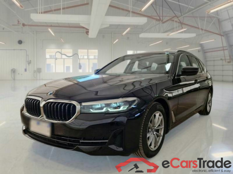 BMW SERIE 5 / 2020 / 5P / STATION WAGON 518D BUSINESS TOURING #1