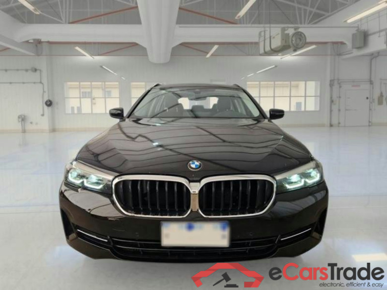 BMW SERIE 5 / 2020 / 5P / STATION WAGON 518D BUSINESS TOURING #6