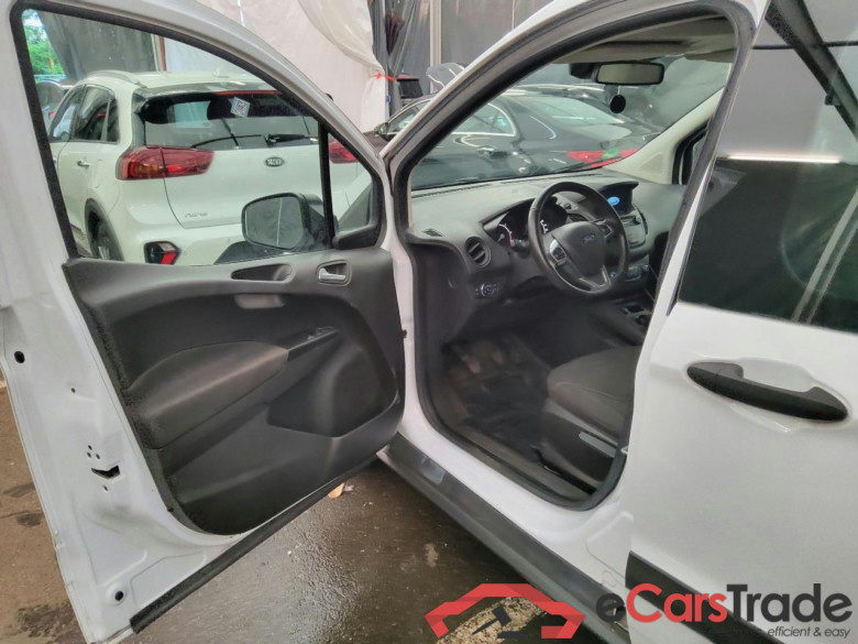 Transit Courier Trend 1.5 TDCi 74KW MT6 E6d #4