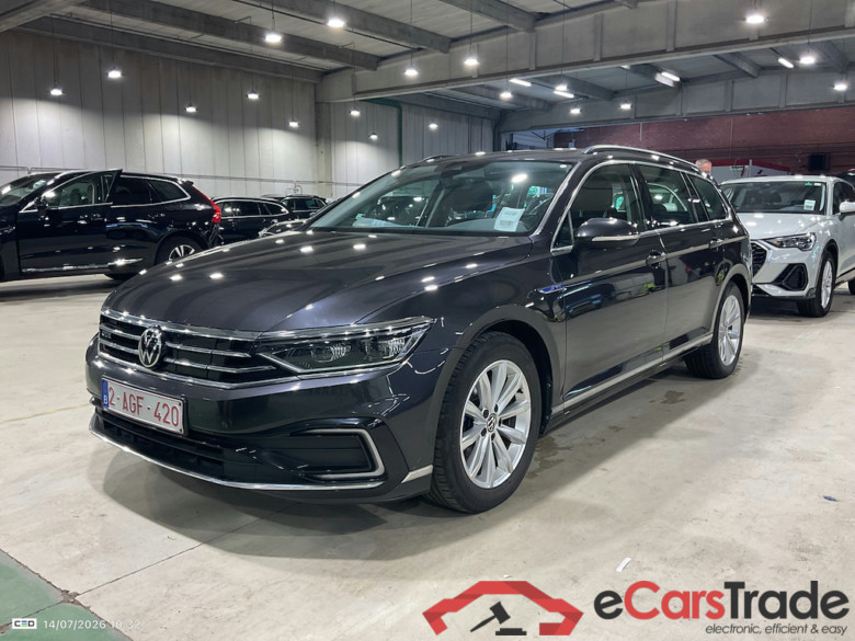 VOLKSWAGEN PASSAT VARIANT GTE - 2020 1.4 TSI PHEV GTE Business DSG #1