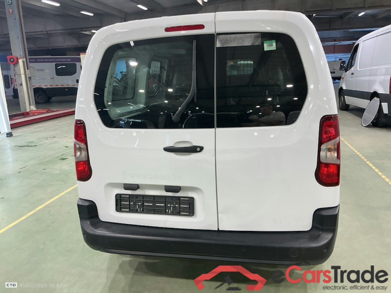 CITROAu2039N BERLINGO BEV 50KWH XL HEAVY CLUB #5